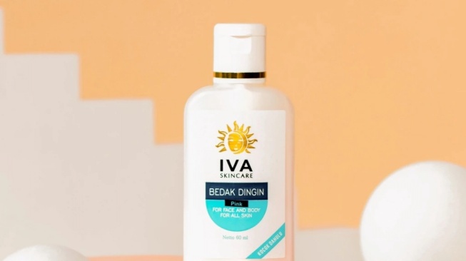 IVA Skin Care Bedak Dingin Pink.