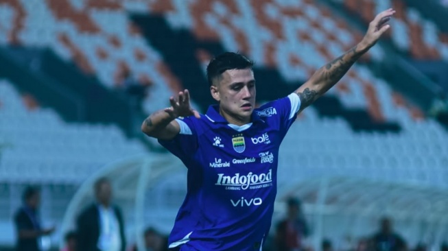 Eliano Reijnders Sebut Fanatisme Bobotoh Mengalahkan Atmosfer Kegilaan Eropa