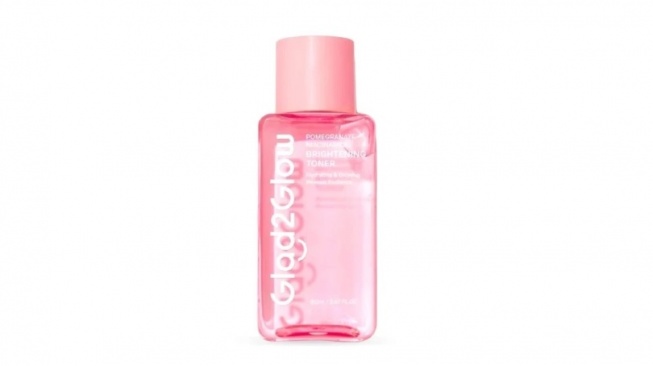 Glad2Glow Niacinamide Brightening Toner (Shopee)