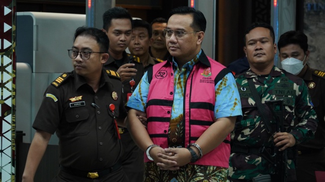 Siasat Busuk Eks Anggota Ombudsman Yeka Hendra Bela Mafia CPO Terbongkar, Kini Resmi Masuk Bui!