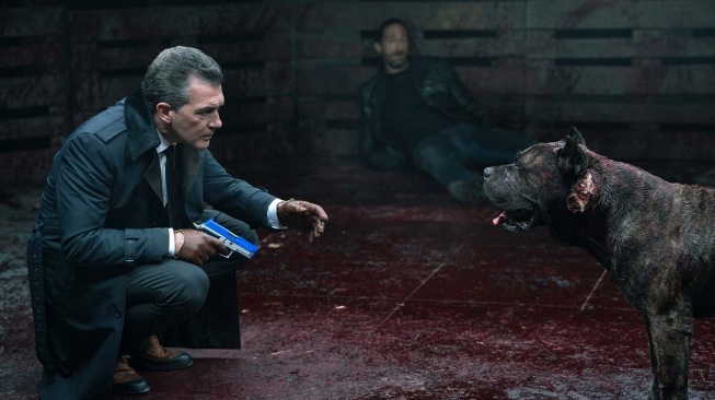 Film Bullet Head yang dibintangi Adrien Brody dan John Malkovich akan tayang pada Selasa (26/5/2026) malam ini pukl 23.00 WIB di Trans TV. [YouTube]