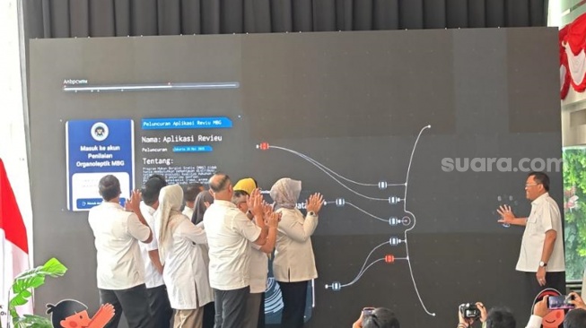 BGN Luncurkan Aplikasi Reviu, Guru hingga Ustaz Bisa Beri Penilaian Menu MBG