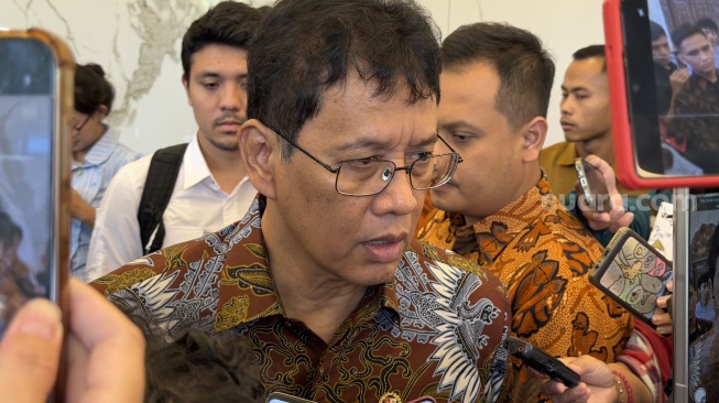 Purbaya Bantah Luhut, Tugas Bea Cukai Tak Diganti BUMN Ekspor PT DSI!