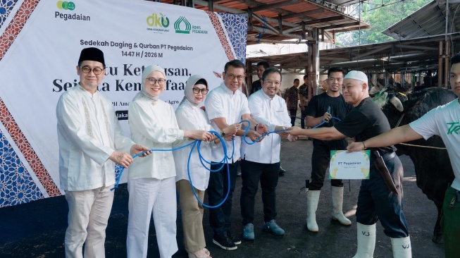 Rohis Pegadaian Wujudkan Satu Ketulusan Sejuta Kebermanfaatan: Distribusi 4.500 Paket Daging Kurban