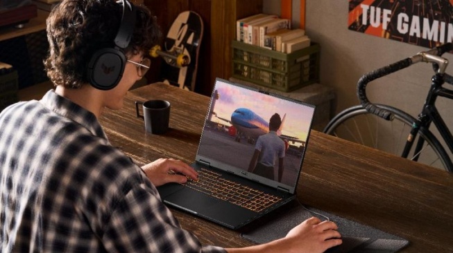 TUF Gaming A16 (FA608). [Asus] 