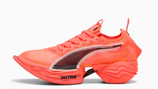 Sepatu Lari Wanita FAST-R NITRO&trade; Elite 2 [Puma]