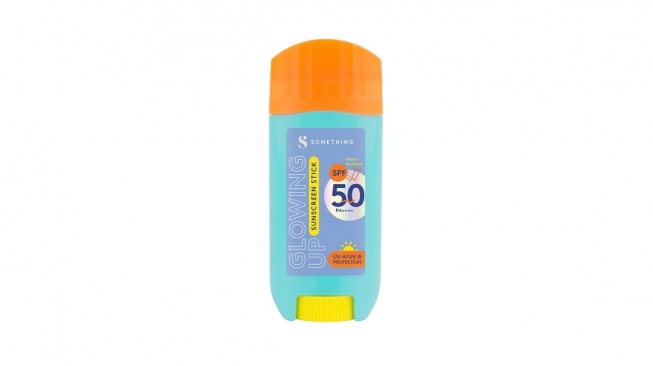 SOMETHINC Makeup Holyshield Glow Sunscreen Stick SPF 50++ PA+++