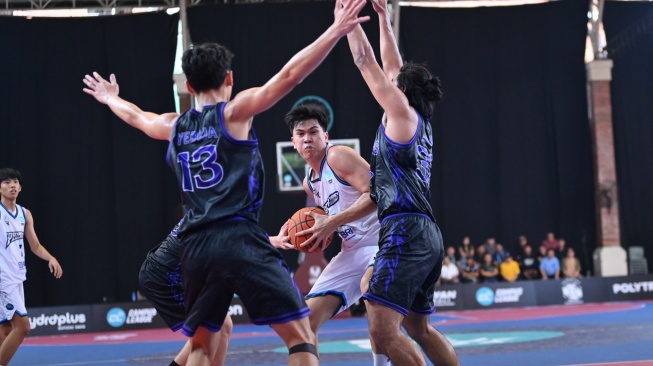 Binus dan UPH kompak melaju ke final putra-putri Campus League 2026 Regional Jakarta. Duel sengit perebutan gelar juara berlangsung Minggu ini. [Dok. Campus League]