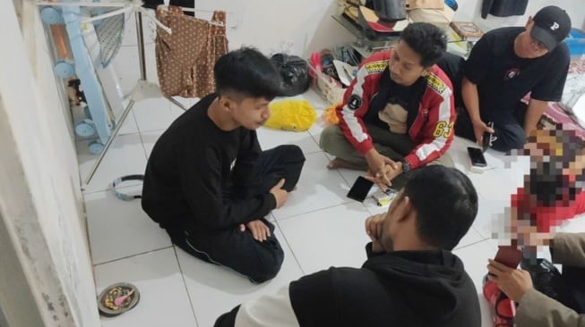 Ritual Ganjil Suami di Kendari: Usai Injak Istri hingga Tewas, Jasad Korban Dimandikan dan Disisir