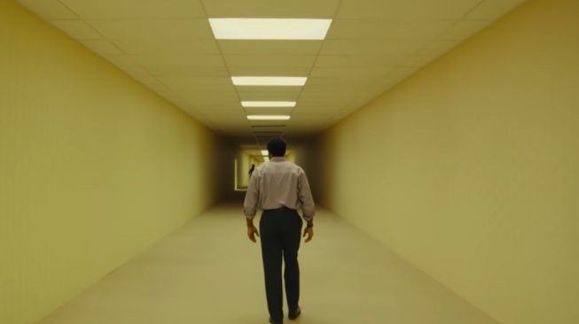 Sinopsis Film Backrooms, Teror Labirin Misterius yang Siap Menghantui Bioskop Indonesia