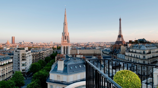 Hotel Four Seasons George V di Prancis (dok. Four Seasons)