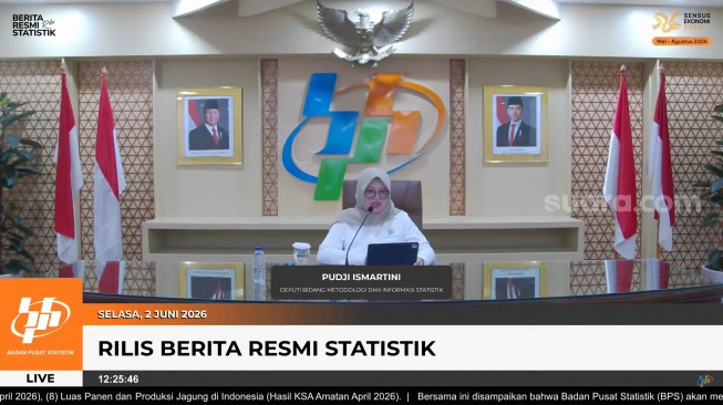 Deputi Bidang Metodologi dan informasi Statistik BPS, Pudji Ismartini dalam konferensi pers yang disaksikan virtual, Selasa (2/6/2026). [Screenshot YouTube BPS]