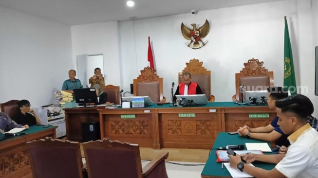 Suasana PN Jaksel Riuh! Gugatan Praperadilan Dikabulkan, Kasus Air Keras Andrie Yunus Berlanjut