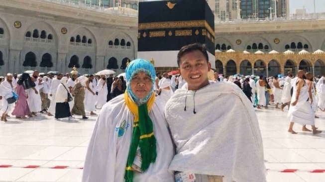 Jemaah Haji dari Tuban  Ini Berbagi: Pentingnya JKN untuk Perjalanan Ibadah yang Tenang