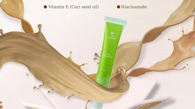 Skin tint untuk kondangan. (Shopee)