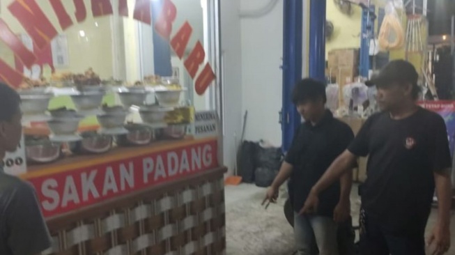 Modus Beli Nasi Padang, Komplotan Maling Gondol Motor Pegawai Warung di Cilincing
