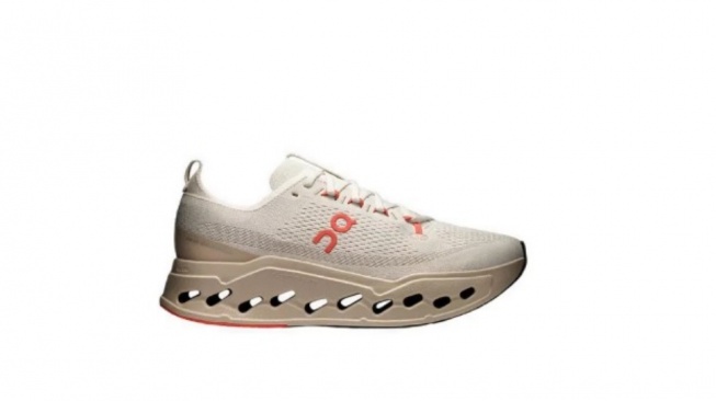 On Running Cloudsurfer Max Men's Running Shoes - Ivory Salmon