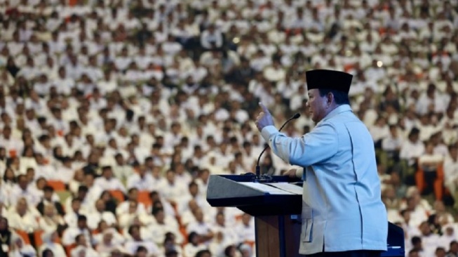 Prabowo di Depan Ribuan Petugas MBG: Terima Kasih Atas Kesetiaan Kalian