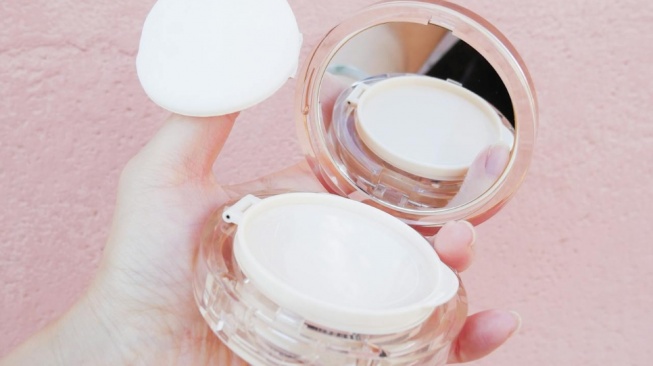 5 Cushion yang Minim Transfer, Makeup Tetap Rapi Meski Pakai Masker dan Berkeringat
