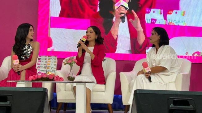 Skincare and Aesthetic Expert, dr. Yessica Tania, Dipl. AAAM. dalam acara peluncuran Zegavit Gummy Multivitamin di Beauty Fest Asia 2026, Jumat (29/5/2026). (Suara.com/Dini Afrianti Efendi)