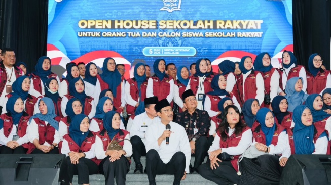 Open House Sekolah Rakyat Jambi, Gus Ipul Tegaskan Pentingnya Data yang Akurat dan Sasaran Tepat