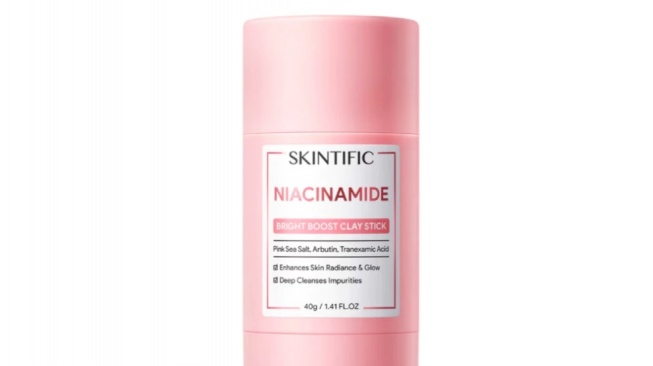 Niacinamide Bright Boost Clay Stick
