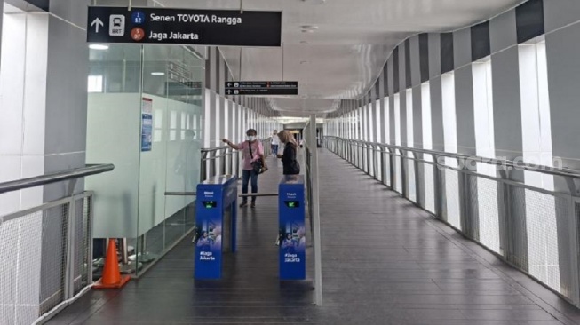 JPO Senen Sentral Resmi Beroperasi Kembali Usai Direhabilitasi Total