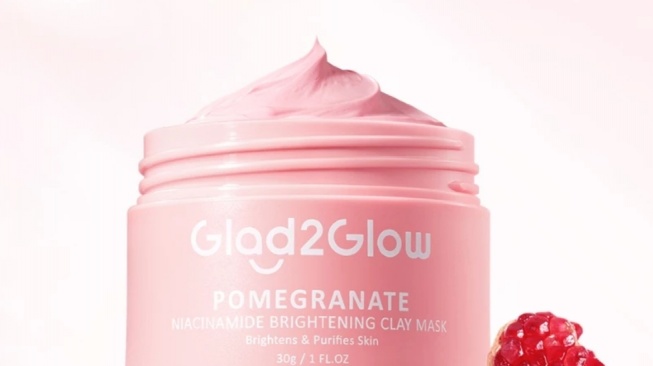 Glad2Glow Pomegranate Niacinamide Brightening Clay Mask