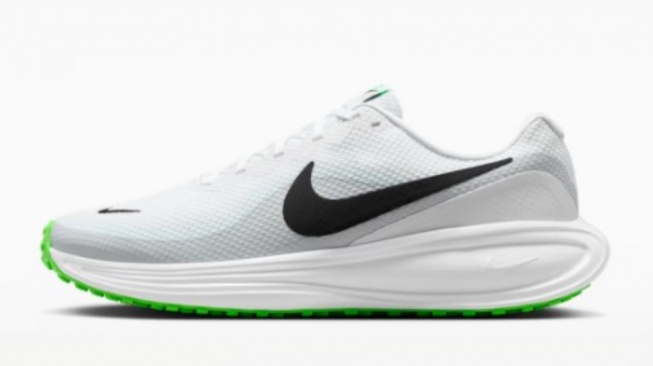 Nike Revolution 8 Men's Road Running Shoes
