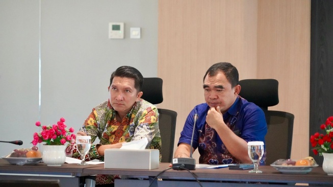 PT Biro Klasifikasi Indonesia (Persero) atau BKI menyelenggarakan Kick Off Meeting Sertifikasi Audit Sistem Manajemen Keselamatan dan Kesehatan Kerja (SMK3) PT ASDP Indonesia Ferry (Persero) di Aula Bhineka, Kantor Pusat BKI, Jakarta. [ho]