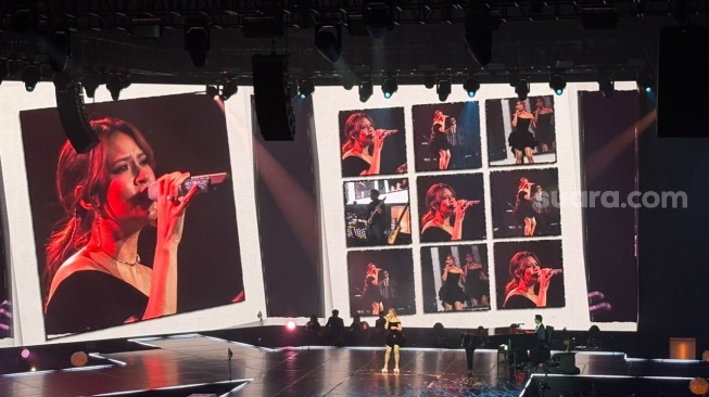 Raisa Sukses Gelar Konser Love & Let Go di JICC, Tampil Memukau dengan Konsep Teatrikal 4 Babak