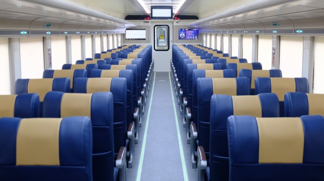 Ilustrasi Trainset Stainless Steel KAI [ho]
