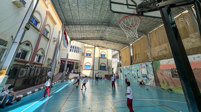 Sejumlah siswa bermain di Sekolah Indonesia Jeddah (SIJ), Jeddah, Arab Saudi, Minggu (7/6/2026). [ANTARA FOTO/Citro Atmoko/sgd/bar]