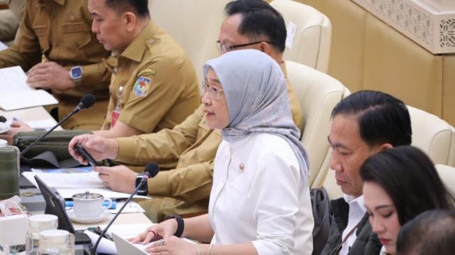 Menteri Pendayagunaan Aparatur Negara dan Reformasi Birokrasi (PANRB) Rini Widyantini menyampaikan pemerintah berkomitmen untuk terus memperkuat pengelolaan ASN yang profesional, adaptif, dan berkelanjutan. (Dok: KemenpanRB)