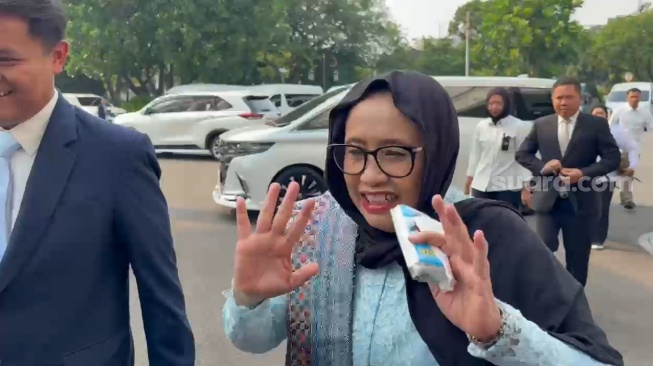 Dilantik Sore Ini, Kepala BGN Nanik S. Deyang Tiba di Istana