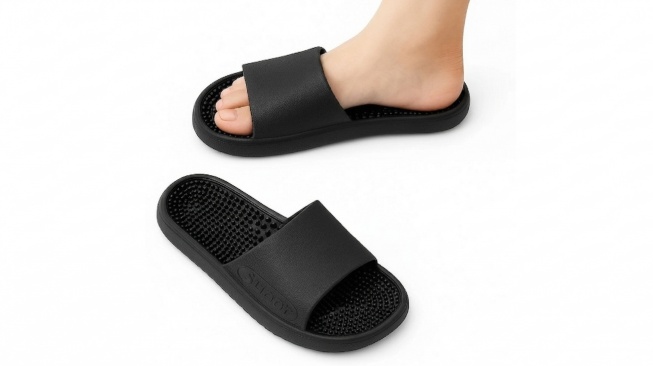 5 Manfaat Pakai Sandal Rematik, Benarkah Bisa Membantu Mengurangi Nyeri Kaki?