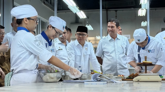 Kunjungan Menteri P2MI ke BTP Perkuat Jalur Karier Internasional bagi SDM Hospitality