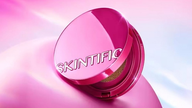 Cushion Skintific pink atau Skintific Cover Glow Perfect Cushion Pink. (Instagram/skintificid)