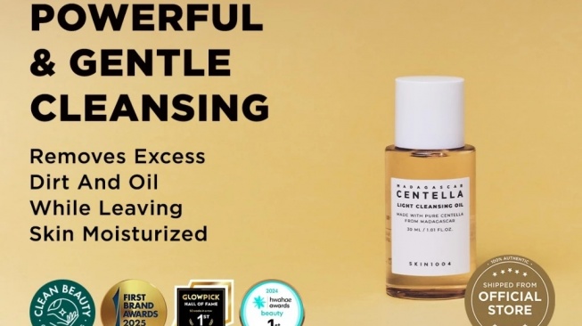 Centella Light Cleansing Oil (Shopee)