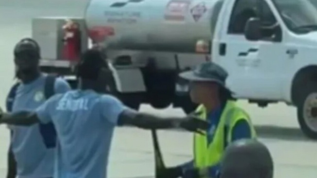 AS Ribet! Viral Timnas Senegal Diperiksa Bak Teroris di Bandara