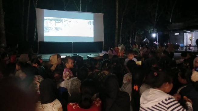 nonton bareng film jongot di Timparai Pali, Sabtu (7/6/2026)