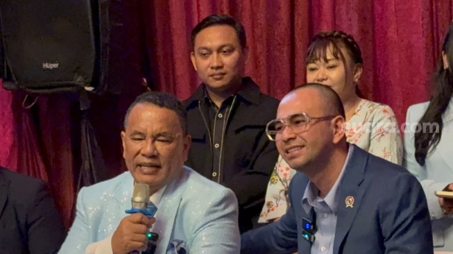 Bantah Terlibat Kasus Suap Impor Bea Cukai, Pertemuan Raffi Ahmad dan Blueray Terjadi di New York