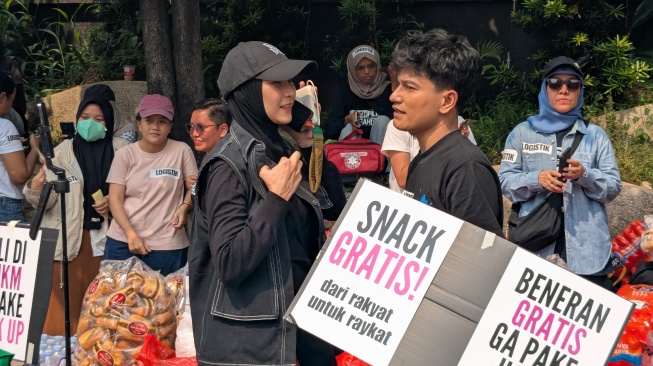 'Kalau Semua Diam, Siapa yang Akan Bicara?' Alasan Zaskia Adya Mecca Dukung Aksi Mahasiswa
