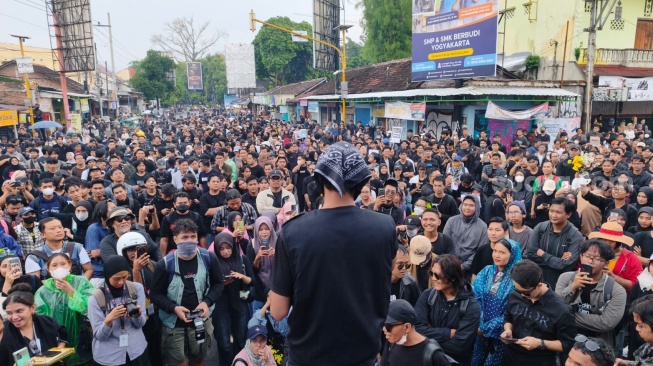 Aliansi Rakyat Memanggil Kritik Sederet Program Pemerintah, Tuntut Prabowo-Gibran Lengser