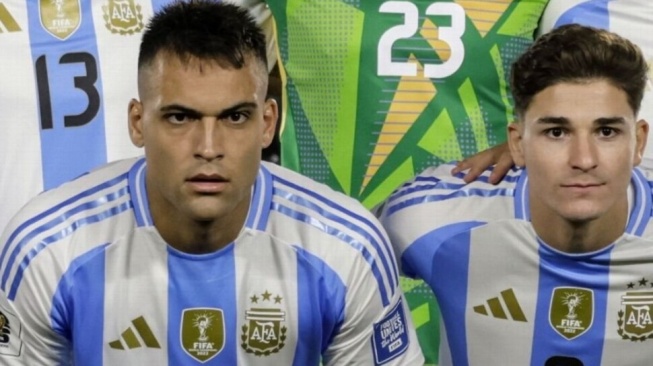 Dilema Scaloni! Julian Alvarez atau Lautaro Martnez, Siapa Jadi Striker Argentina?