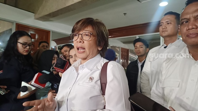 Alasan Efisiensi, BGN Mau Hapus MBG Untuk Siswa SMA