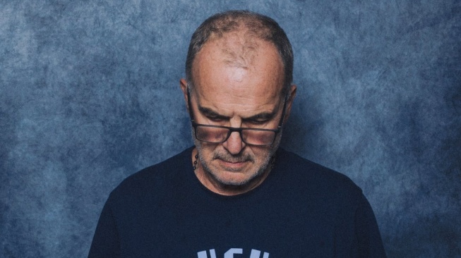 Marcelo Bielsa Ngamuk Soal Fotonya Viral di Piala Dunia 2026: Saya Bukan Model!