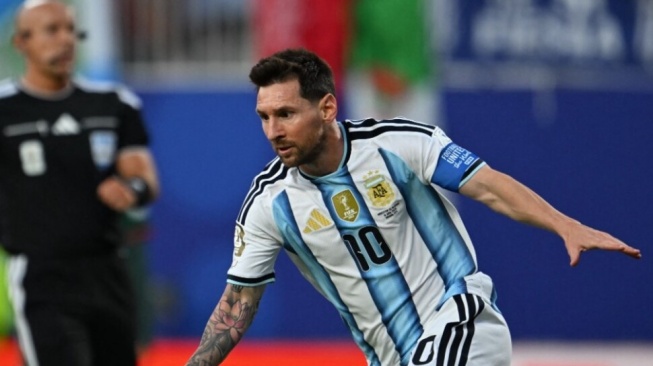 Rebutan Bola Hattrick Lionel Messi, Sosok Ini Berhasil Amankan dan Bawa Kabur