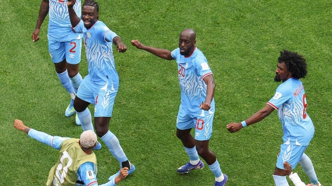Selebrasi striker Timnas Republik Demokratik Kongo, Yoane Wissa, usai menjebol gawang Portugal di Piala Dunia 2026. (Dok. FIFA)