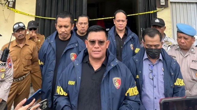 Dua Direktur PT Simba Jaya Utama Ditahan Terkait Sindikat Emas Ilegal & TPPU